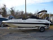 2006 Nautic Star 205 DC