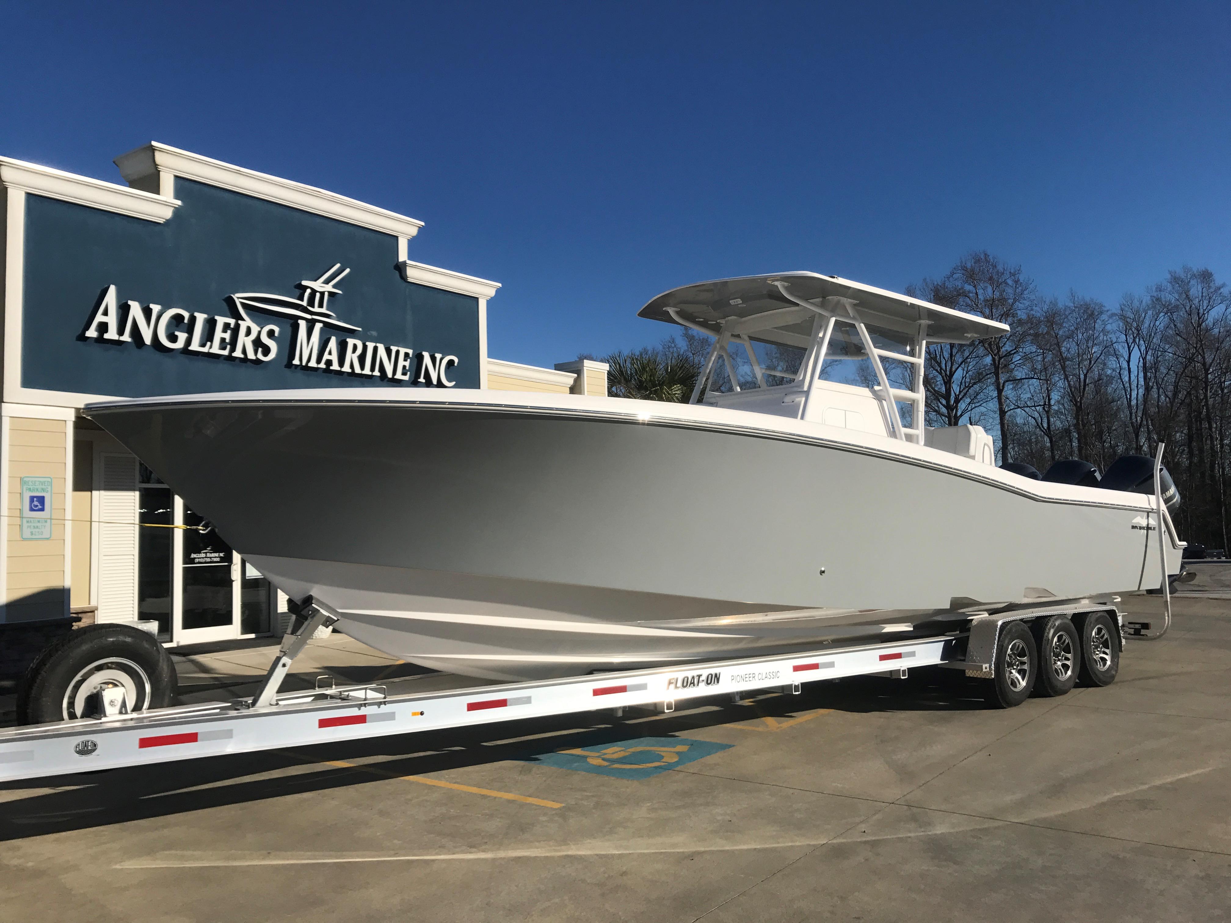 2018 boston whaler 380 outrage 38 ° deg boats for sale