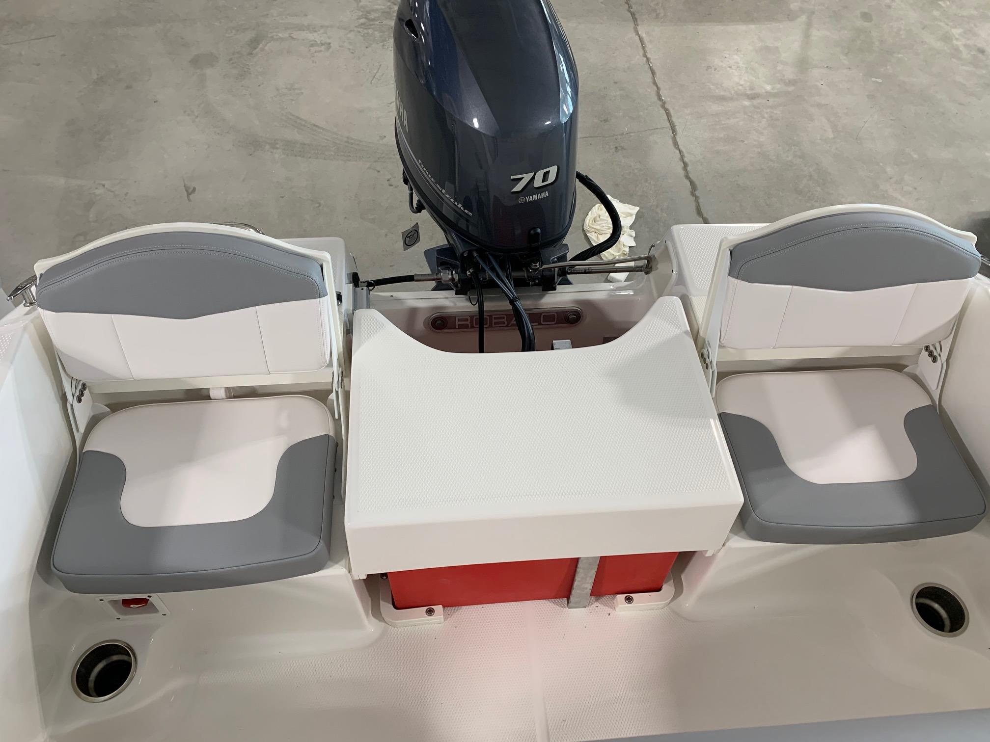 2020 Robalo R160 Black #P0214 For Sale In NC - Angler's Marine - 910 ...