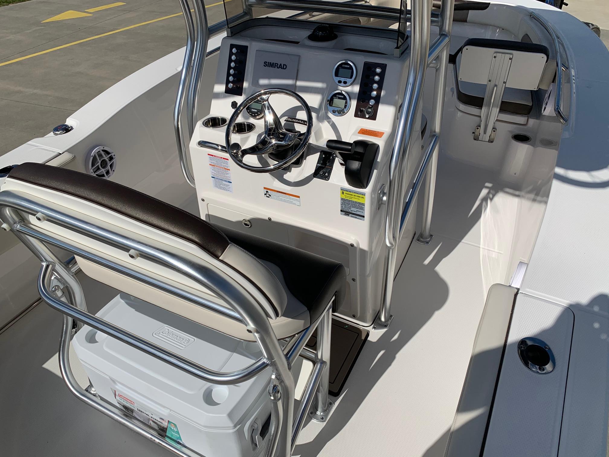 New 2026 Robalo R202 Explorer Biscayne Blue Boat for Sale | Anglers Marine