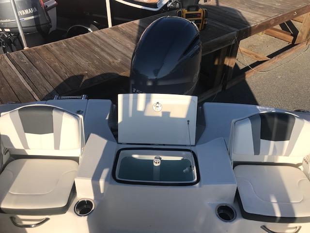 New 2026 Robalo R200 Shark Gray/White Boat for Sale | Anglers Marine