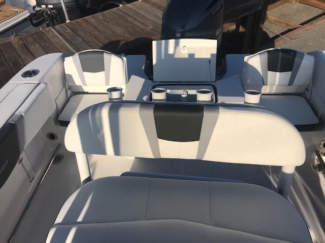 New 2026 Robalo R200 Shark Gray/White Boat for Sale | Anglers Marine