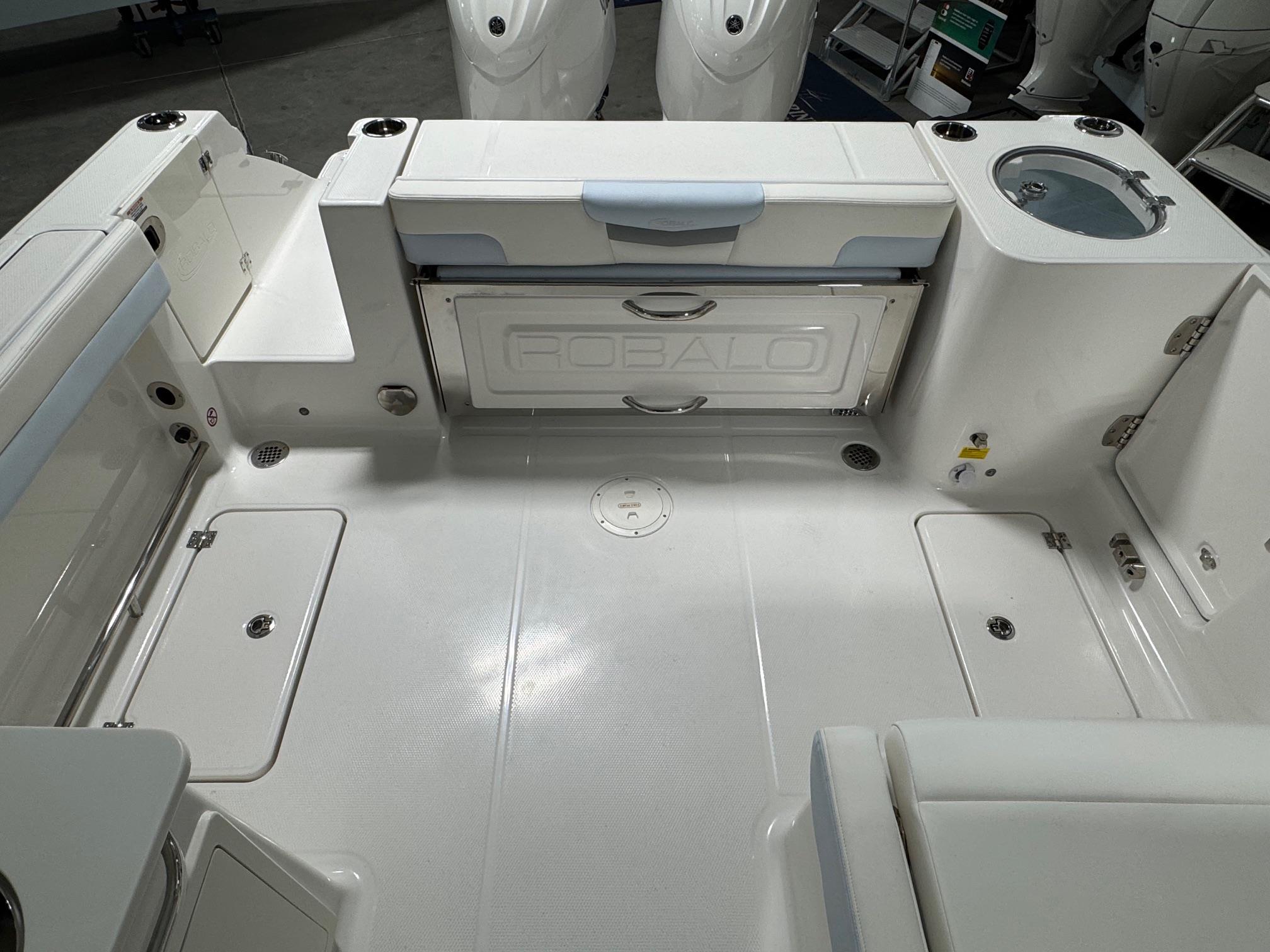 Robalo R257 New 2026 Robalo R257 Ice Blue Boat for Sale | Anglers Marine