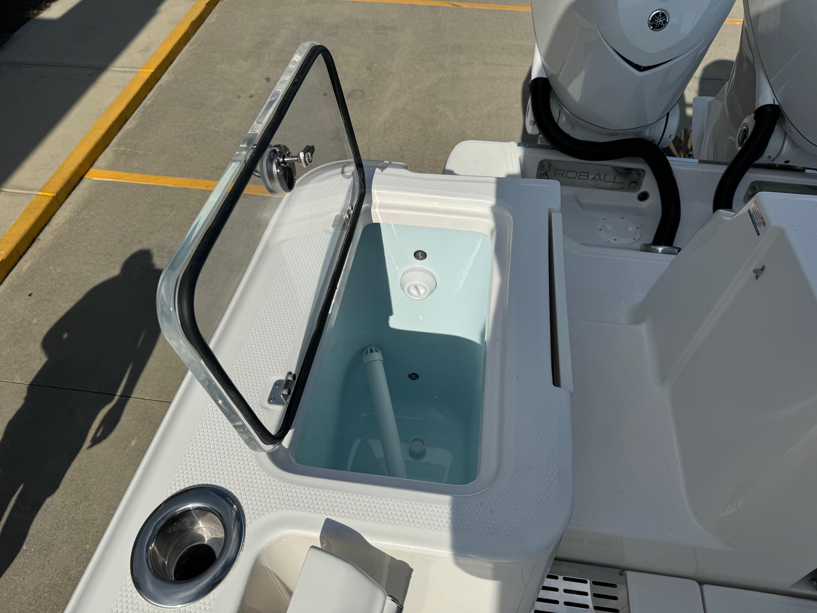 New 2025 Robalo R360 Ice Blue/White Boat for Sale | Anglers Marine
