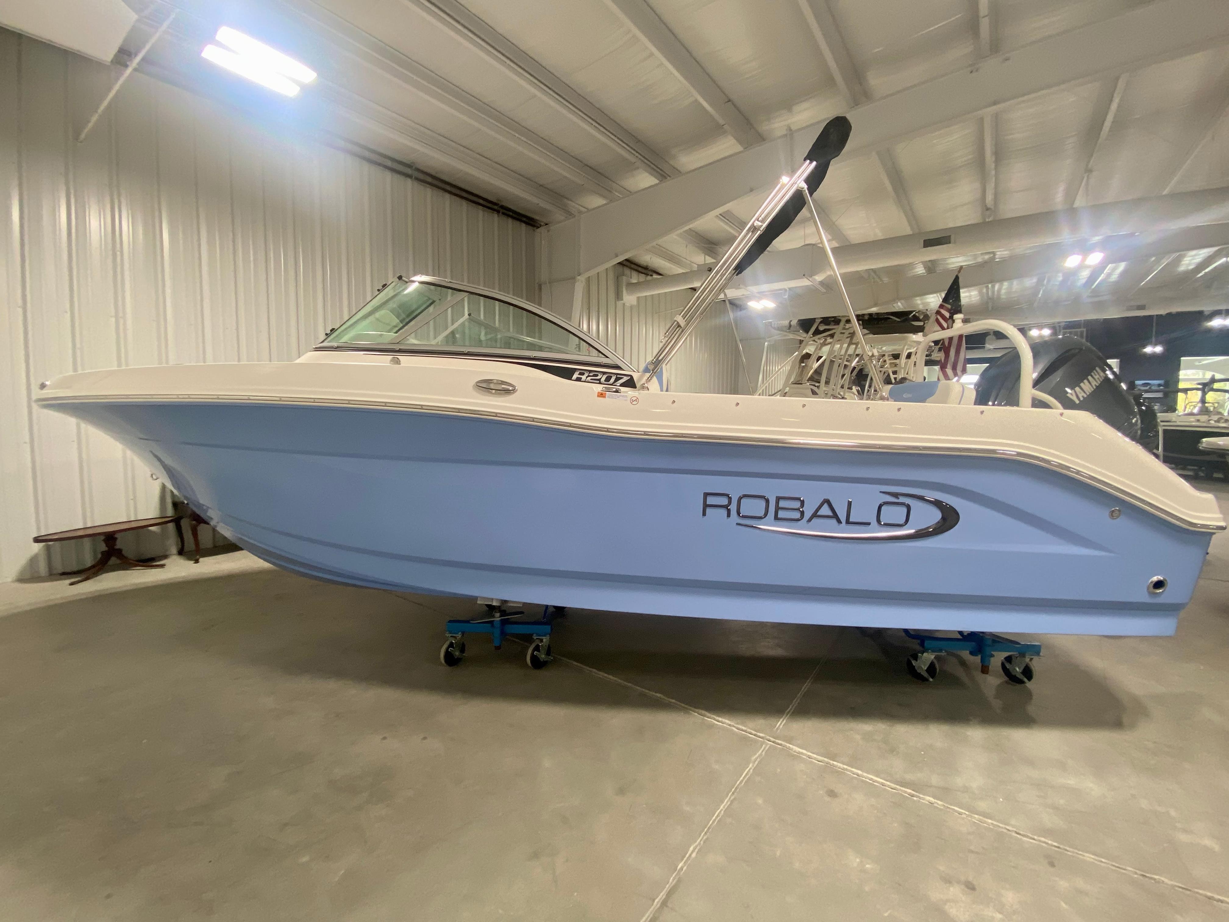 Used Robalo R207 New 2026 Robalo R207 Solid Steel Blue Boat for Sale | Anglers Marine